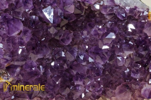 MN1937-3_minerali_collezione_arredamento_quarzi_ametista_brasile 